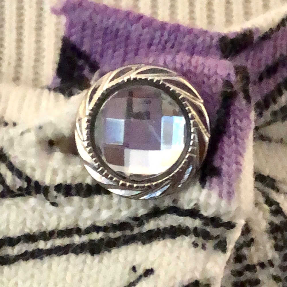 Cable & Gauge Purple White Leaf Pattern Glass Button Cardigan size Medium - Picture 3 of 10